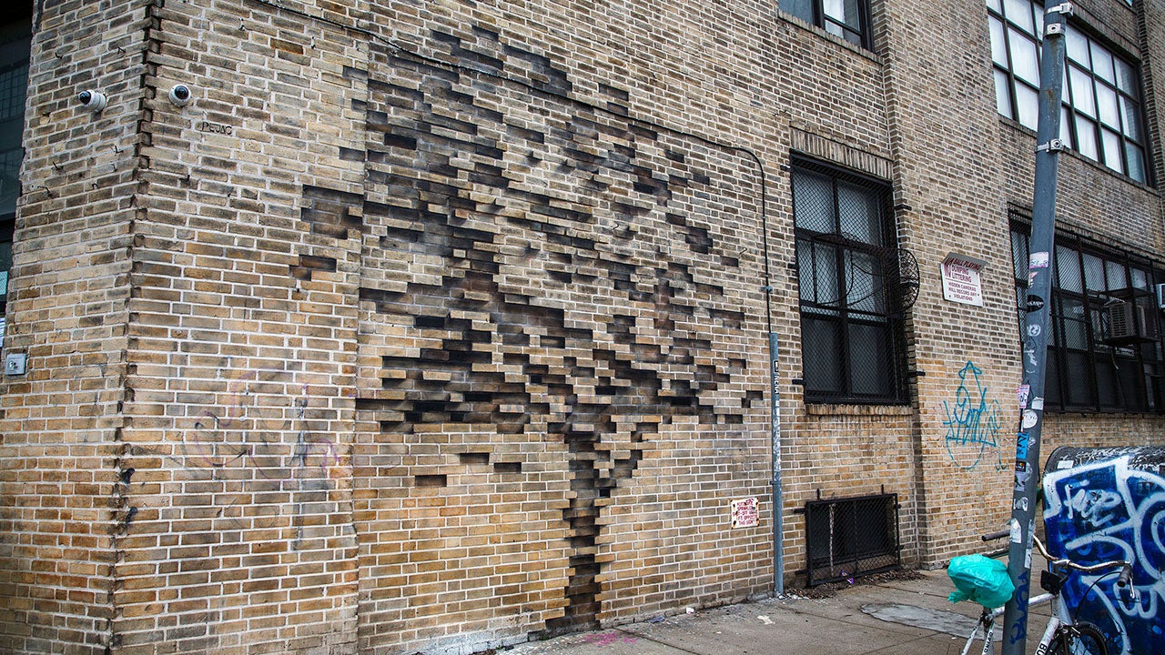 Pejac recently visited NYC for the first time with a goal to spread his concerns about human relationship with nature through two new public interventions in Bushwick&nbsp;and&nbsp;Chinatown. (Courtesy of Suben Art Management)