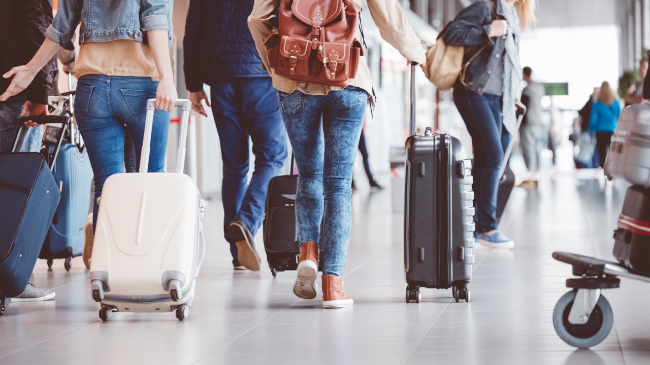 Stay inside whenever possible. When it's hottest, staying close to air conditioning is crucial to help your body feel its best. Wear loose-fitting, lightweight, and light-colored clothing for your travel day.