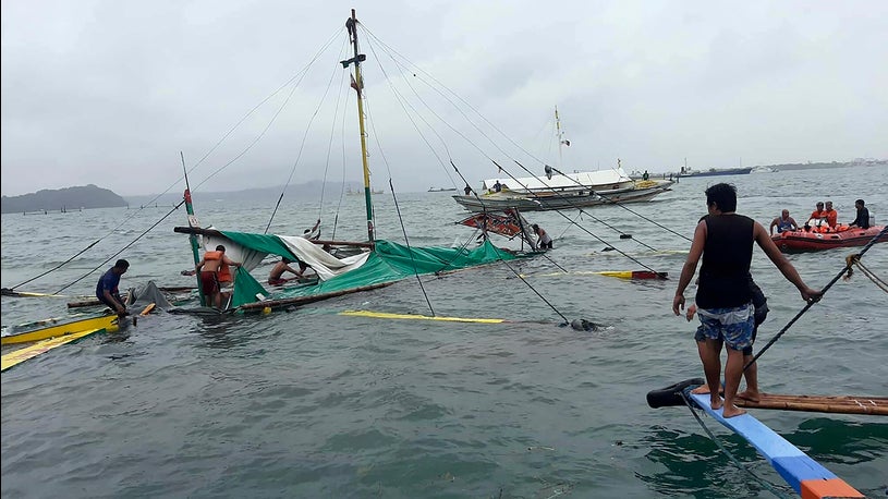 3 ferries capsized in the Philippines: 31 dead ile ilgili görsel sonucu