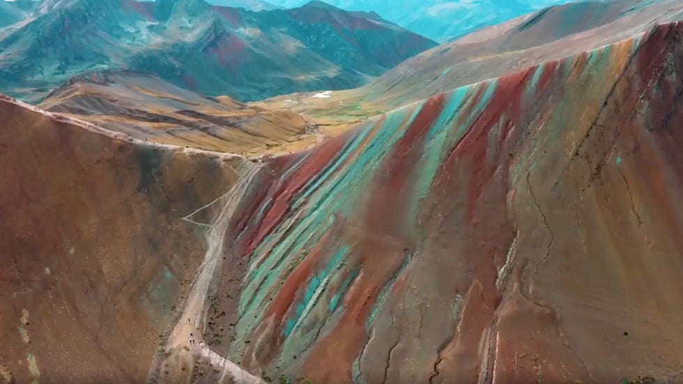 ‘Rainbow Mountains’ in Peru’s Andes Make a Magical Landscape The