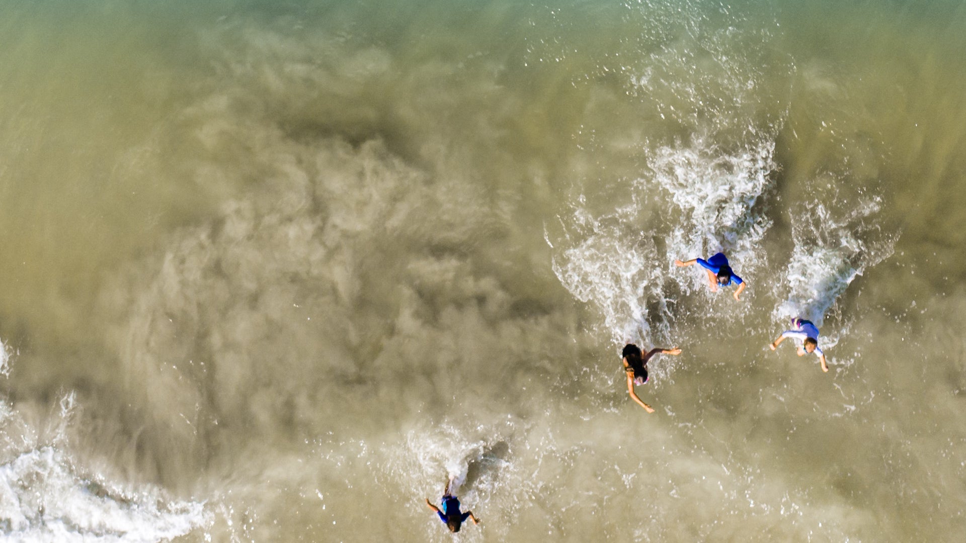 Father With Drone Spots Shark Lurking Near Family In Florida Videos From The Weather Channel Weather Com