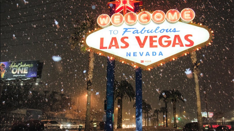 Las Vegas Strip Sees First Measurable Snow In Over 10 Years The Weather Channel Articles From The Weather Channel Weather Com Las Vegas Strip Sees First Measurable Snow In Over 10 Years The Weather Channel Articles From The Weather Channel Weather Com