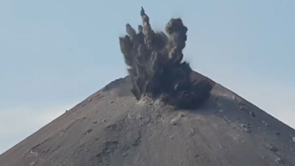 Krakatoa Volcano Eruption Animation
