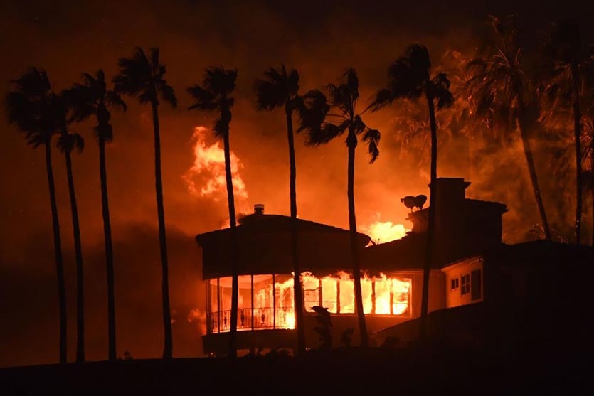 Woolsey Fire in Malibu Woolsey Fire in Malibu