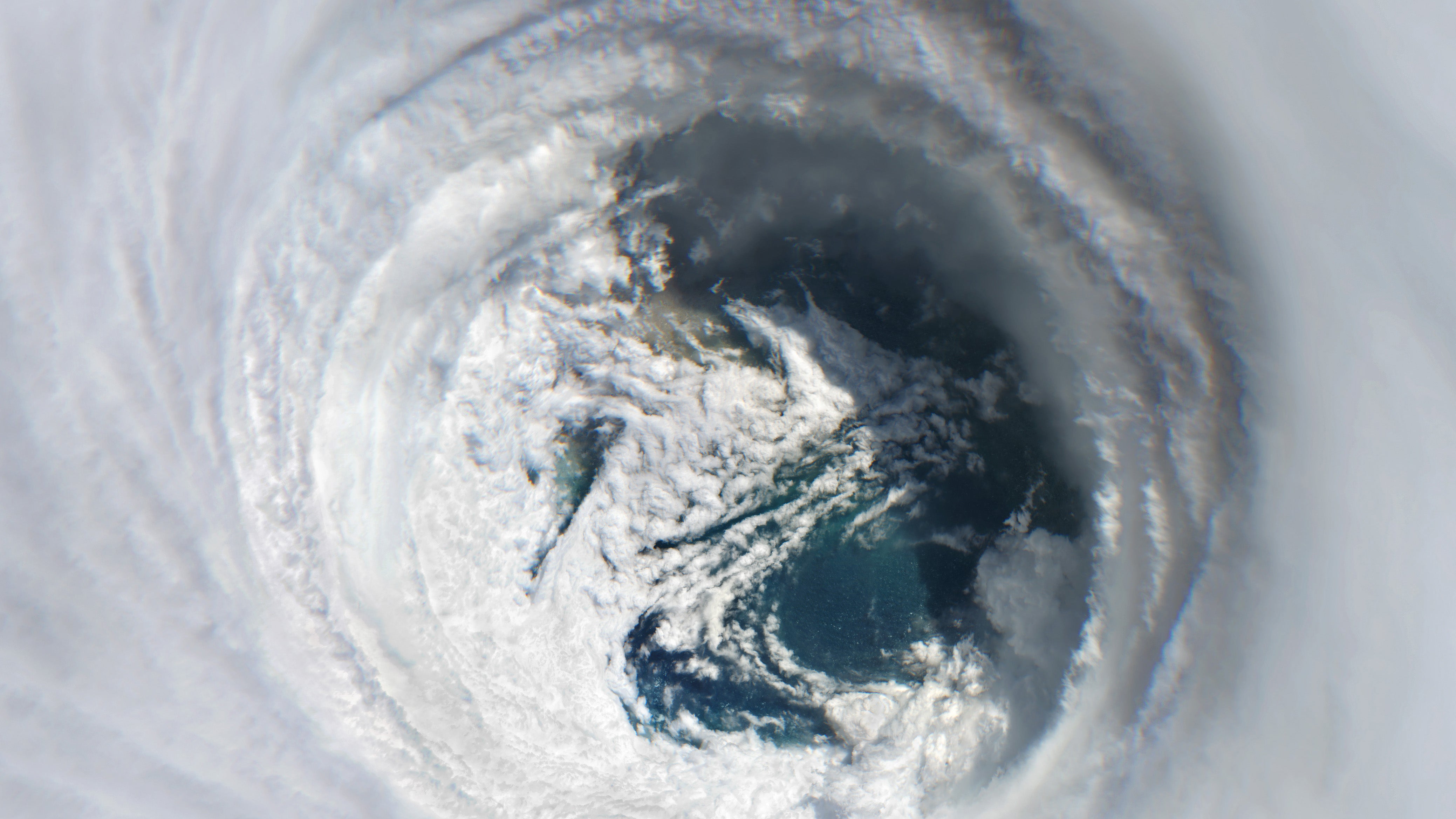 What is a hurricane eyewall? The most dangerous part of the storm