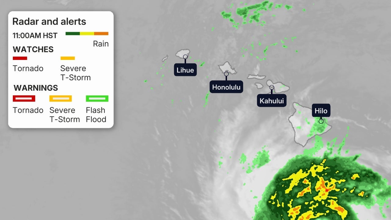 Weather radar map of Hawaiian Islands showing rain intensity near Hilo, with legend for tornado, severe thunderstorm, and flash flood alerts