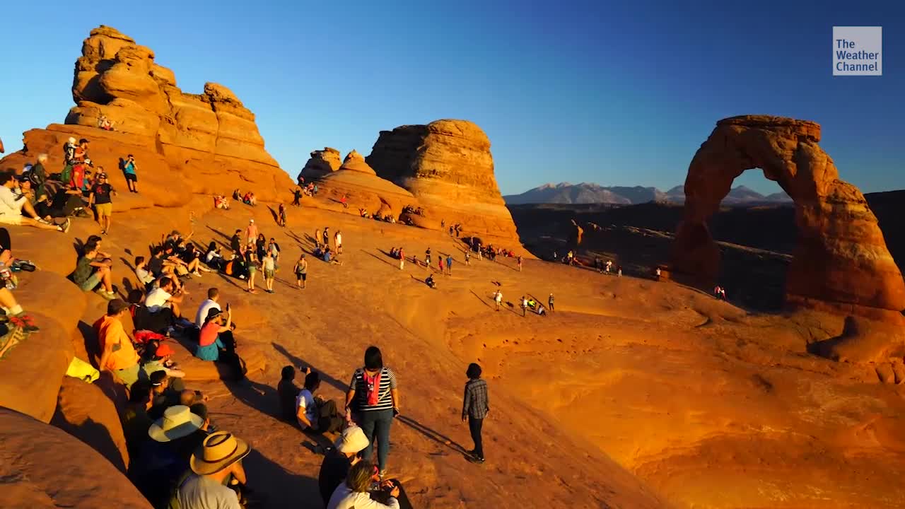 1,000 Tons of Microplastic Rain Down on National Parks Each Year