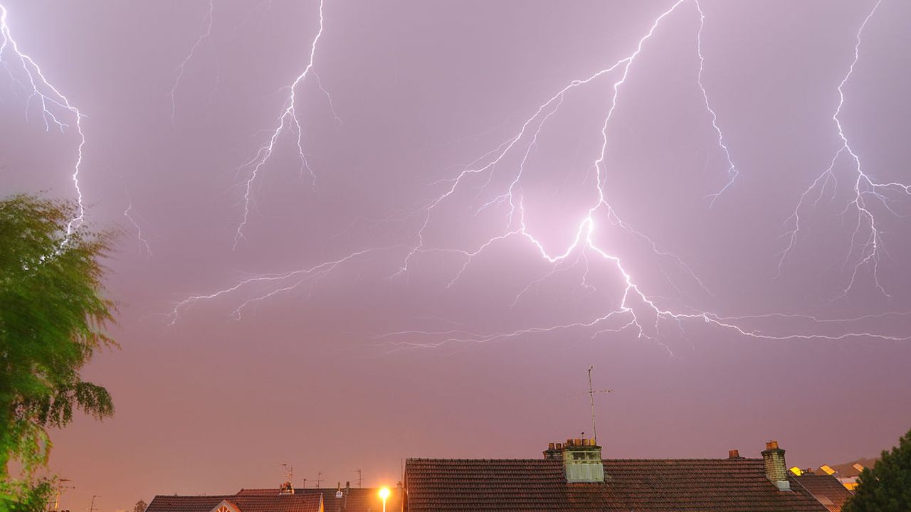5 Bad Places to Be in a Lightning Storm        