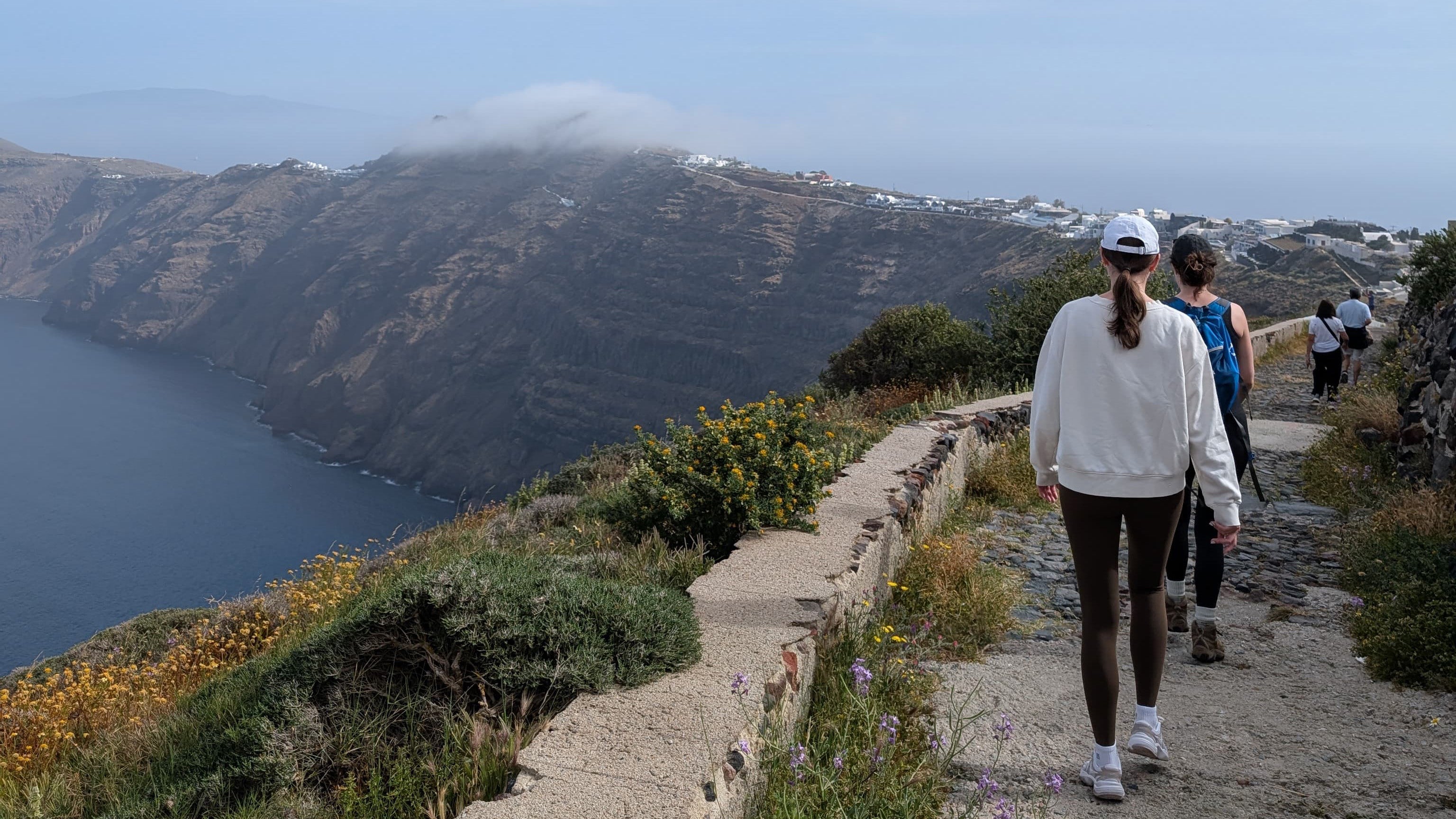Caldera Hike From Fira to Oia