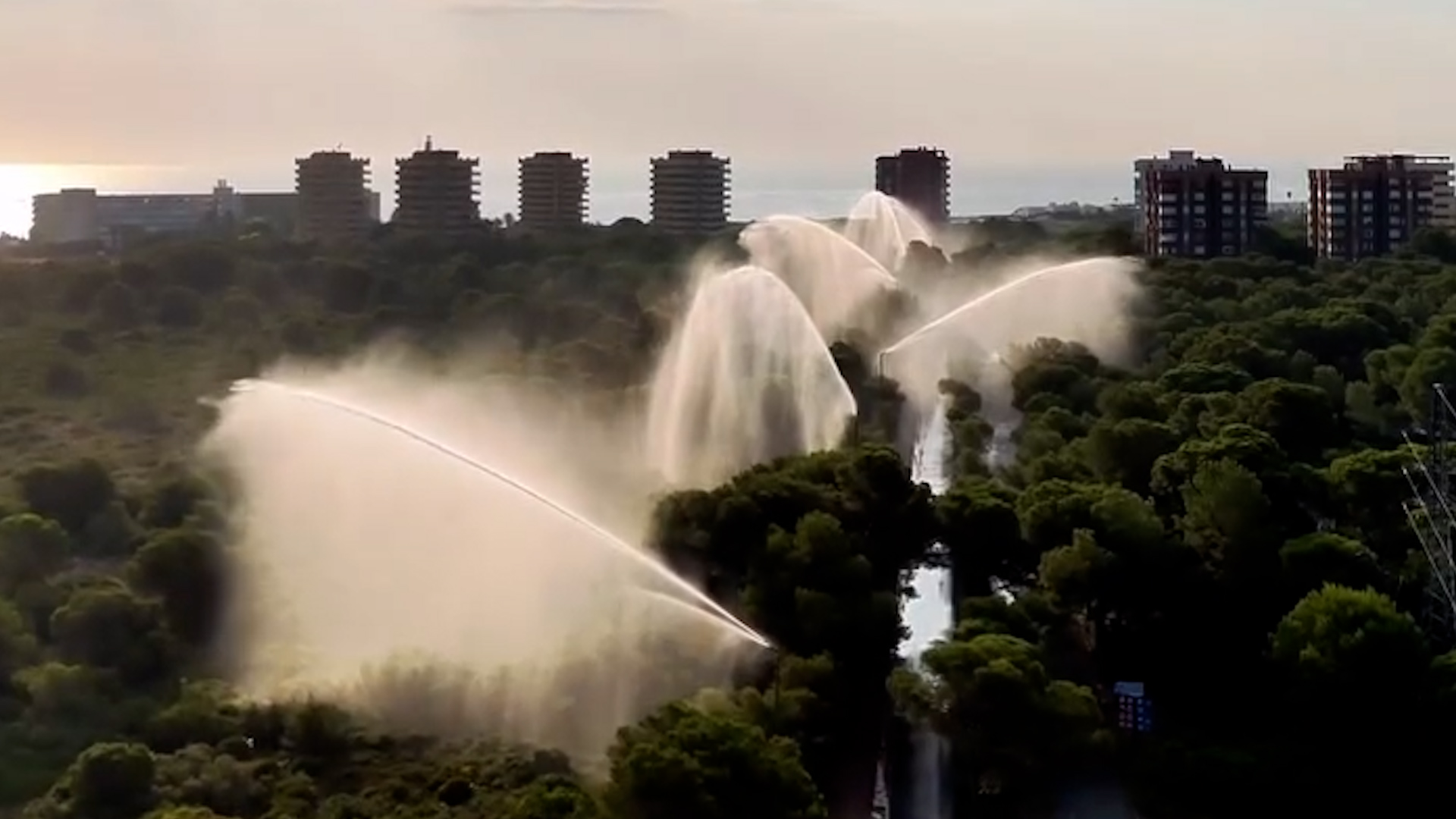 Can water cannons hold back deadly Spain wildfires?