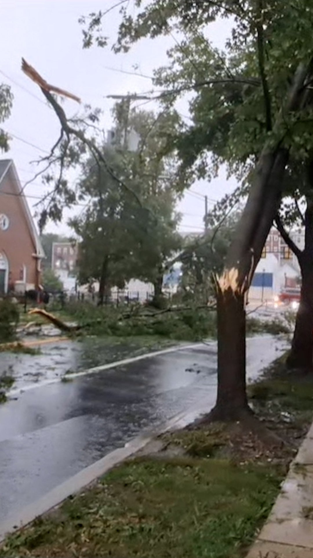 Tornado rips through Dover, Delaware