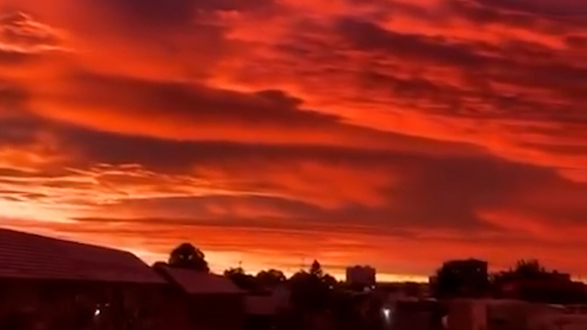 Eerie red sky over Temuco, Chile: Why the sunset glowed so red