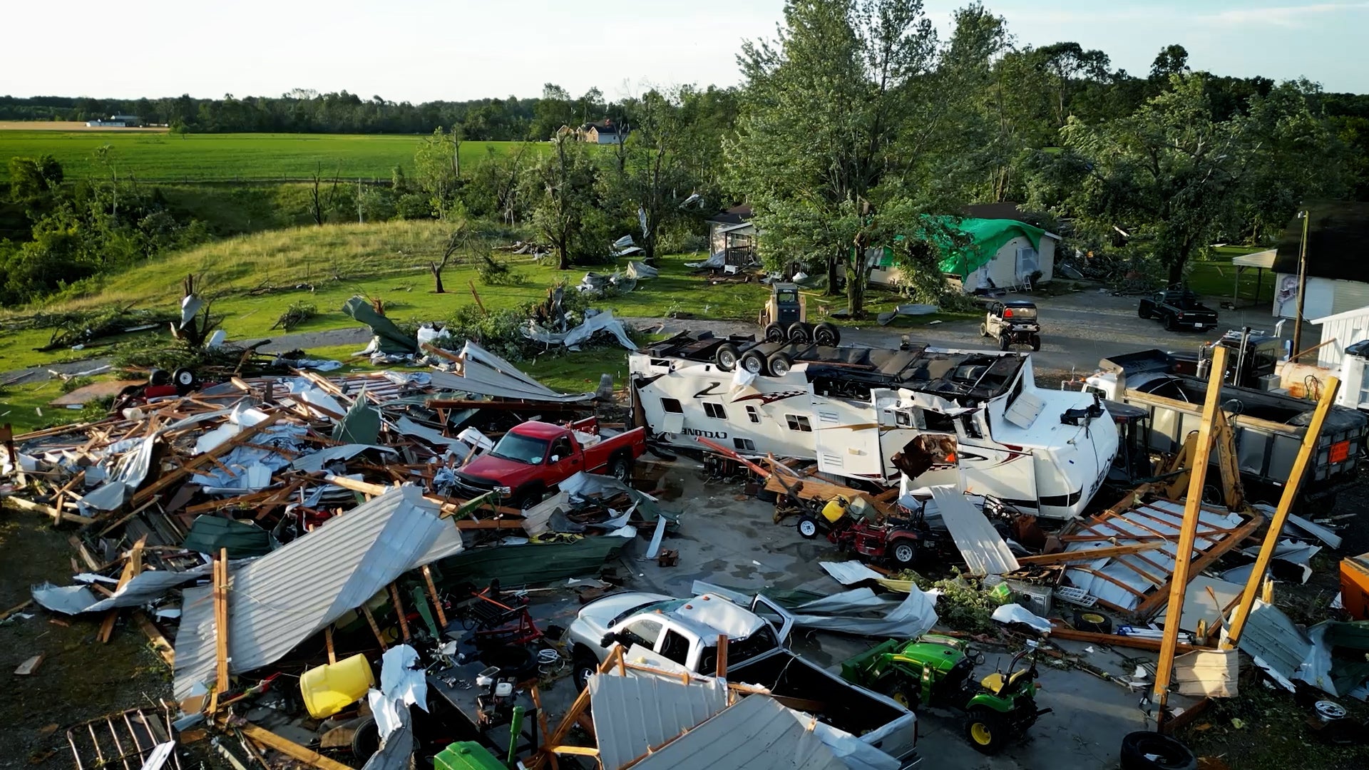 Daylight reveals tornado destruction in Illinois