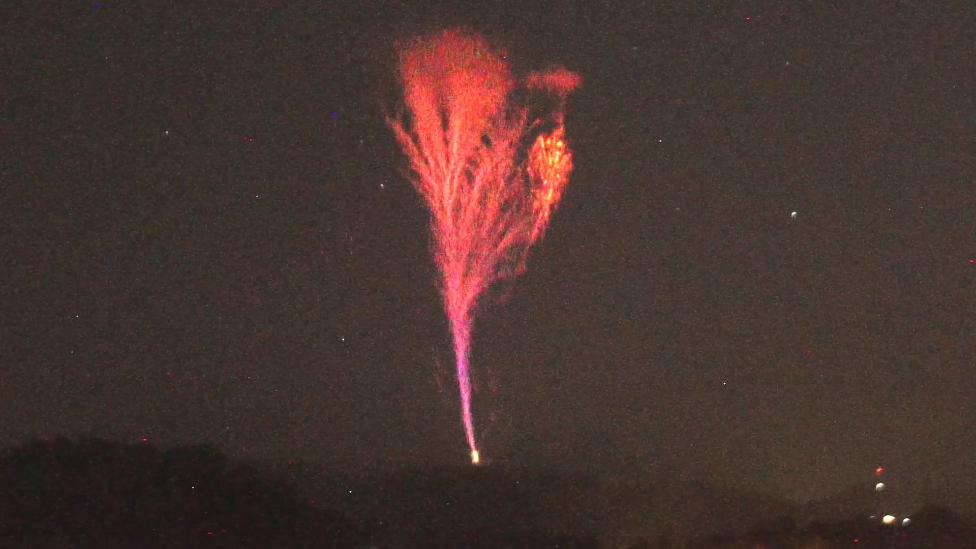 Rare &lsquo;gigantic jet&rsquo; lightning shoots up over Puerto Rico
