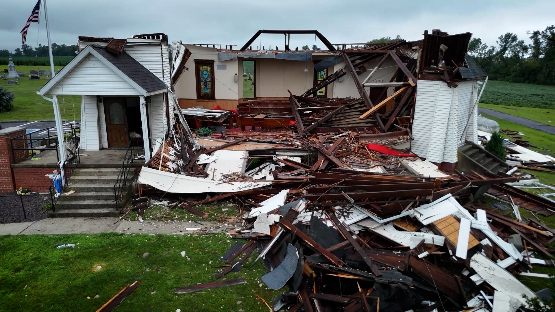 Tornado ravages southwestern Indiana town
