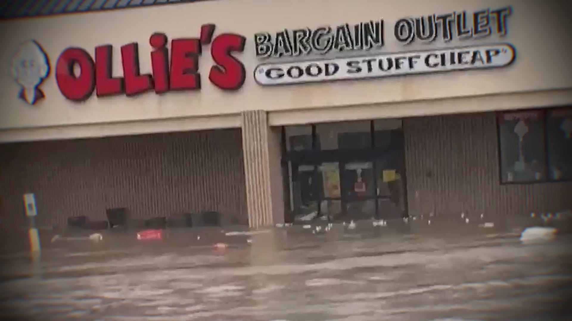 Merchandise floats out of Indiana store during historic flooding
