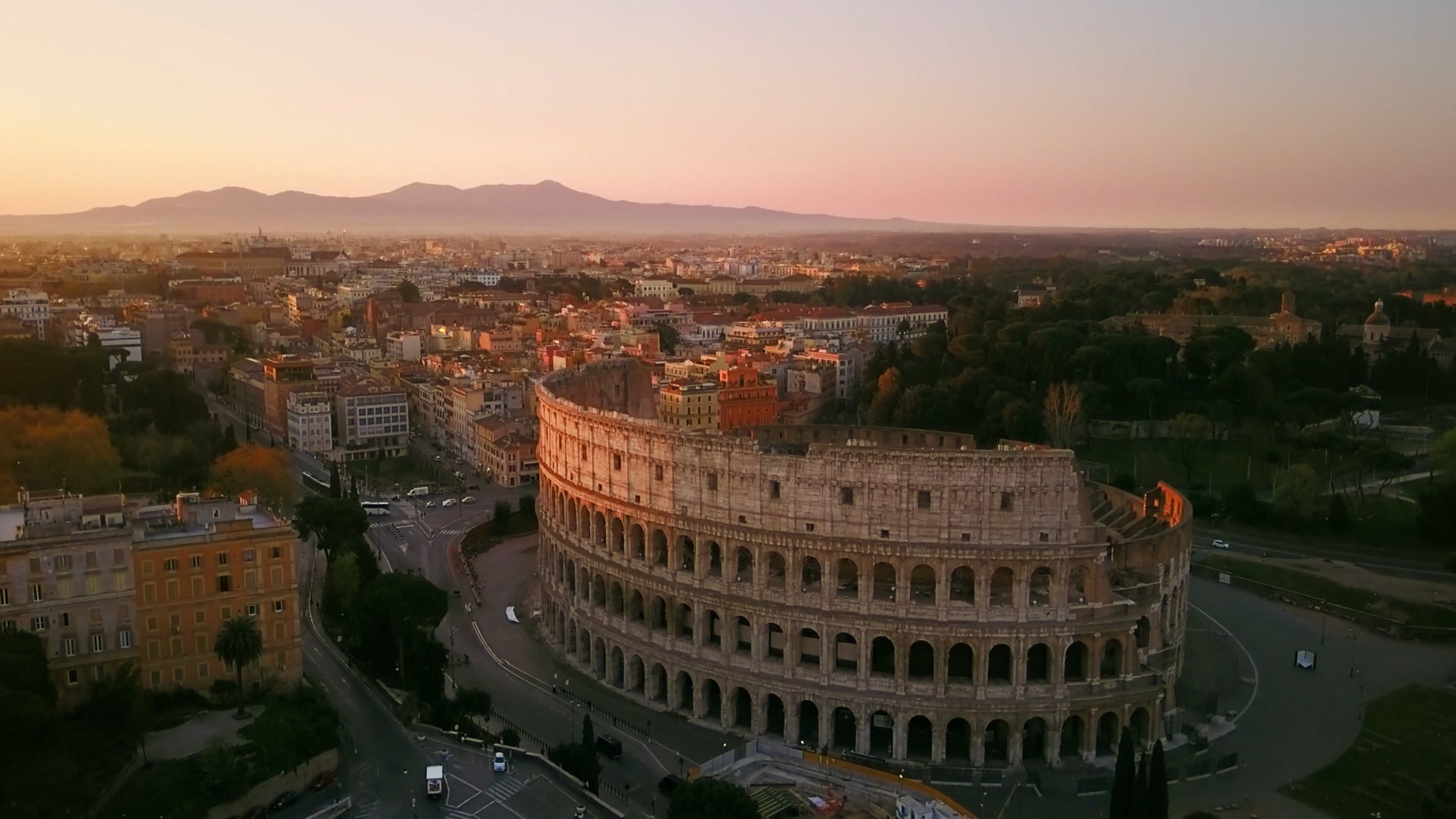Traveling to Europe this summer? Plan ahead for a hot trip