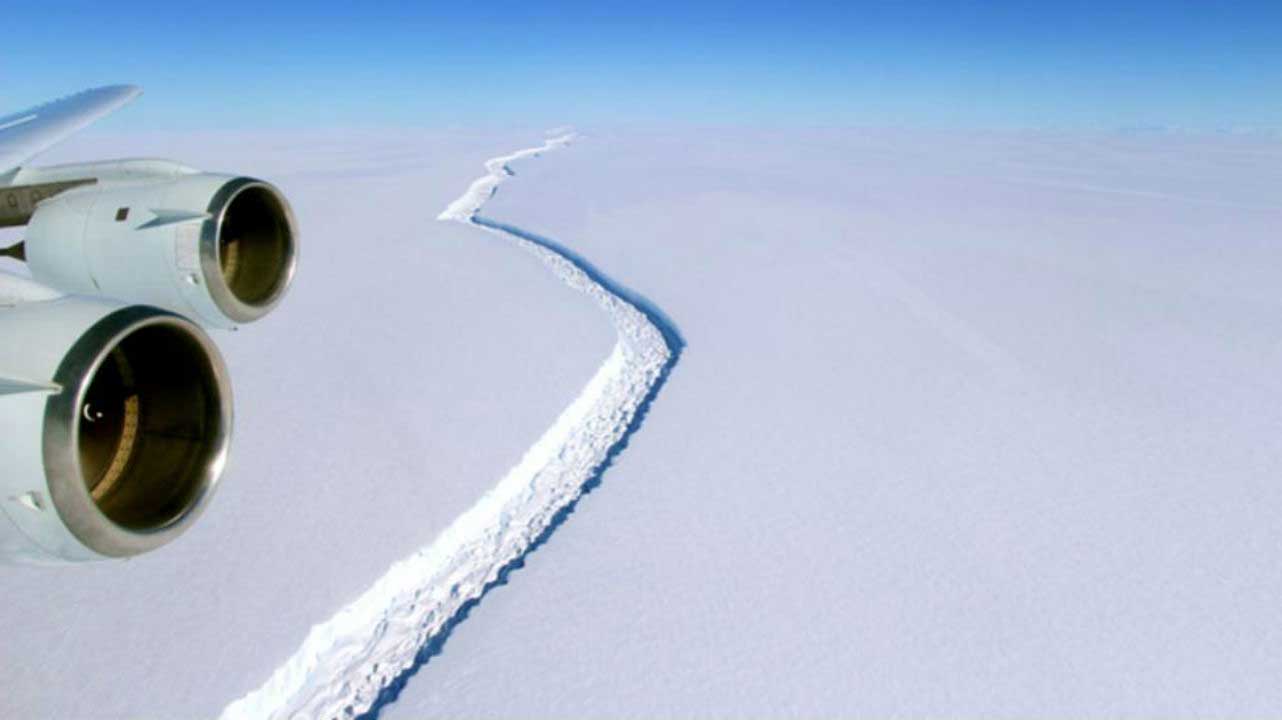 Antarctic Ice Chunk Could Break Off Soon