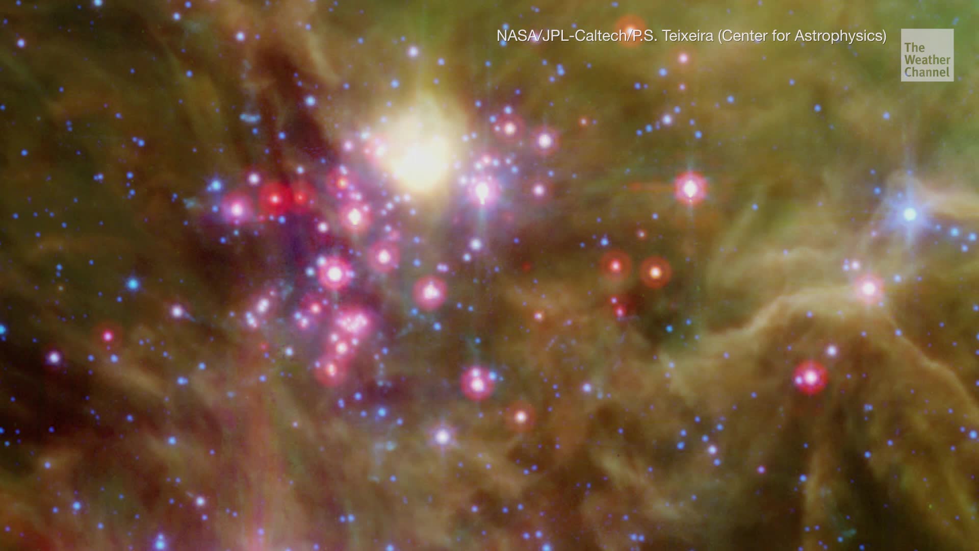 Astronomers Capture ‘Snowflake Cluster’