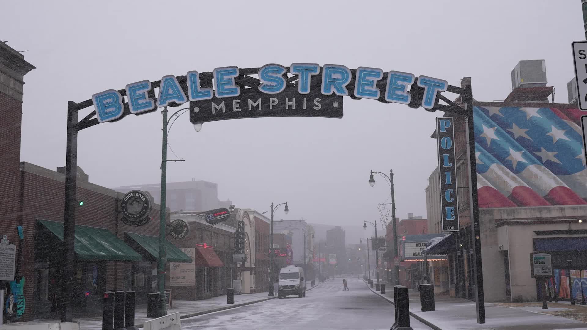 Beale Street In Memphis Paralyzed By Snow, Freezing Temps
