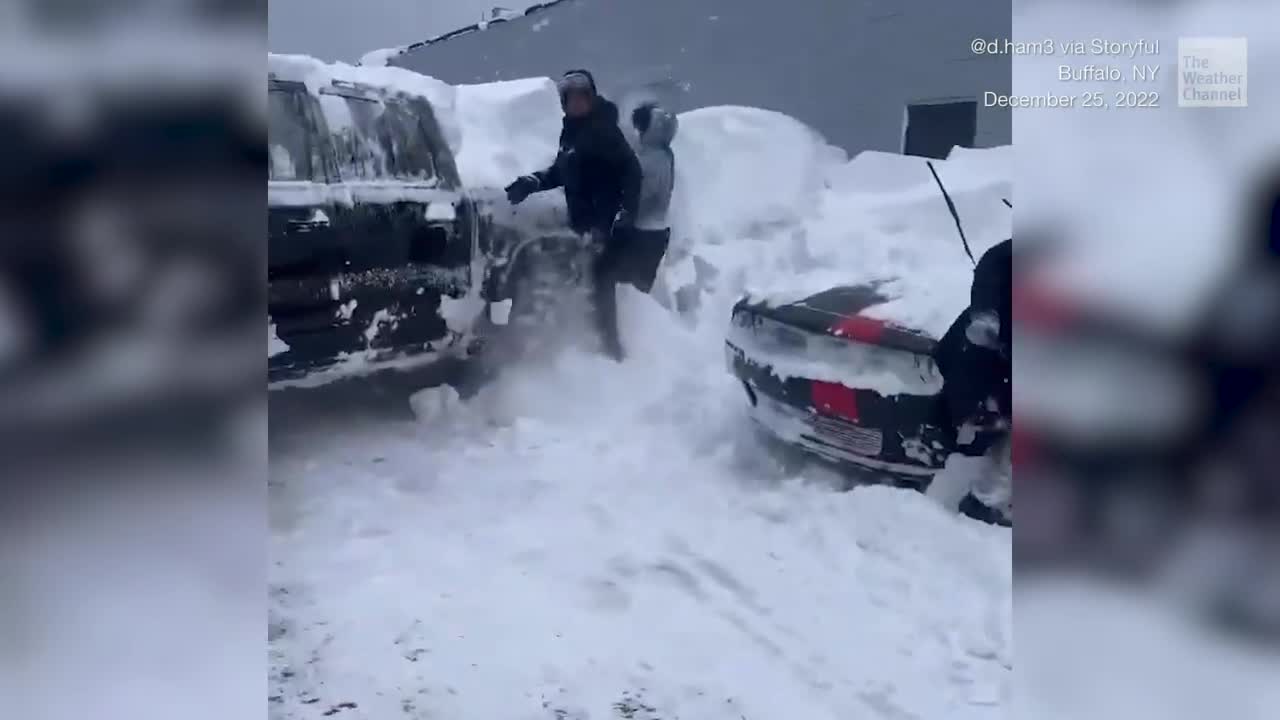 Buffalo Bills Return Home To Vehicles Buried In Feet Of Snow