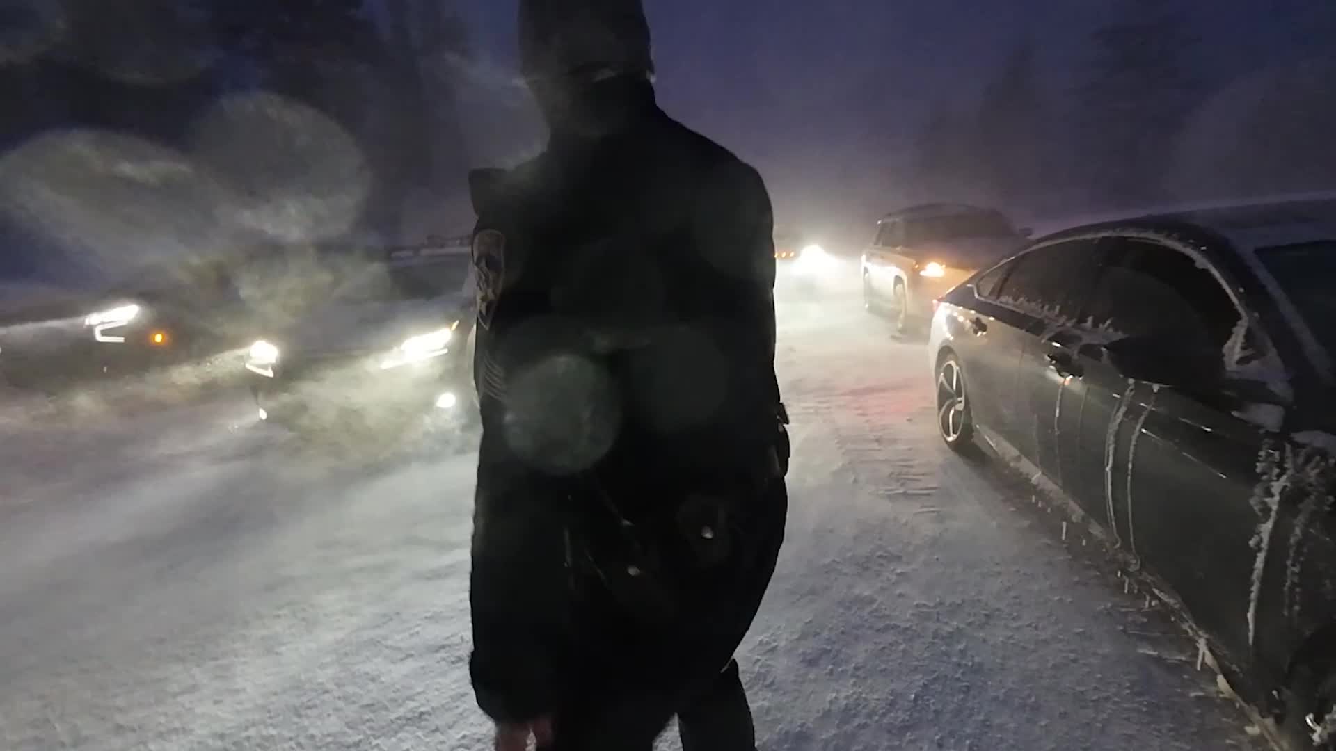 California Drivers Stranded In Blizzard With Nowhere To Turn