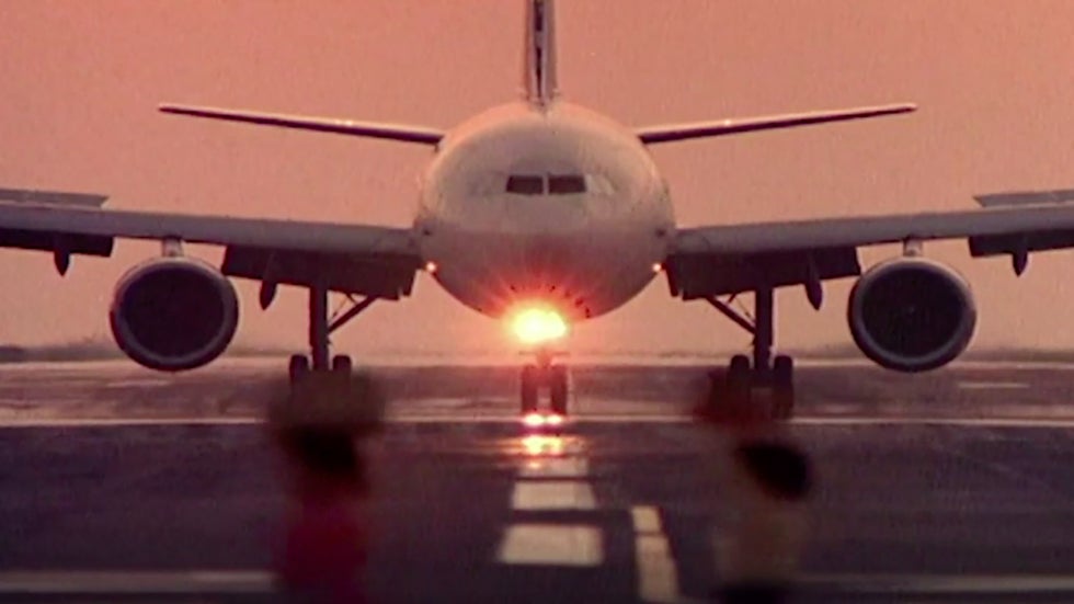 Can Weighing Airline Passengers Help Cut Carbon Emissions?
