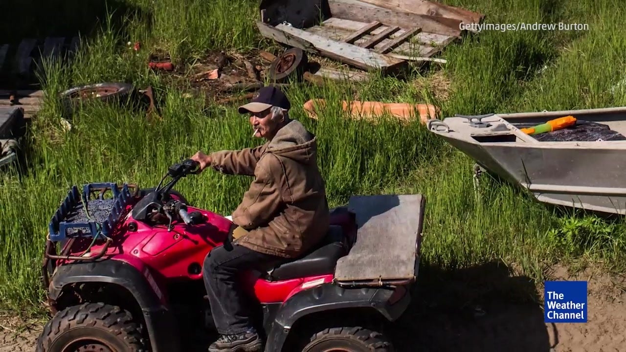 Climate Change Threatens Eskimo Village