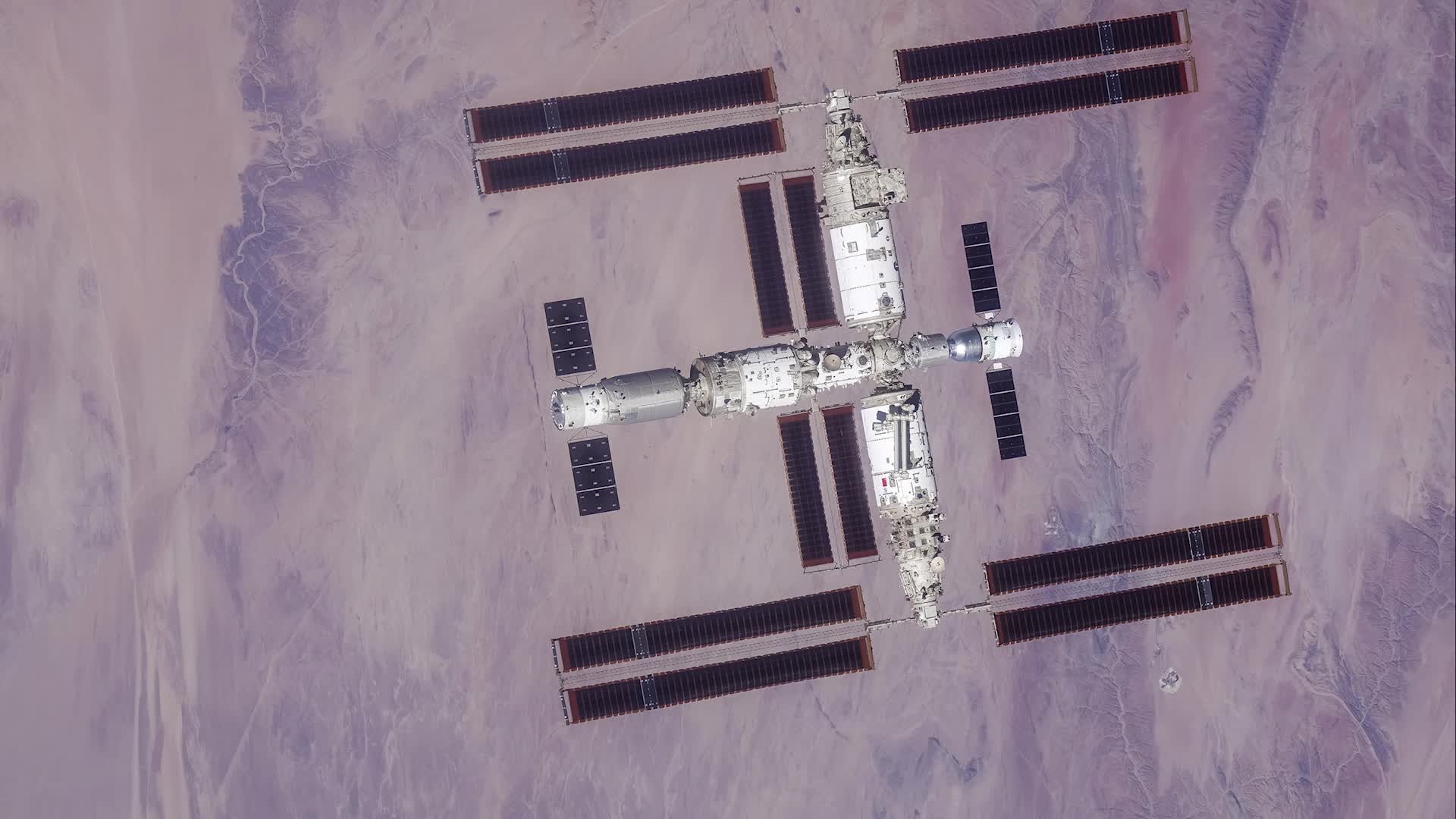 Completed Chinese Space Station Photographed In Its Entirety