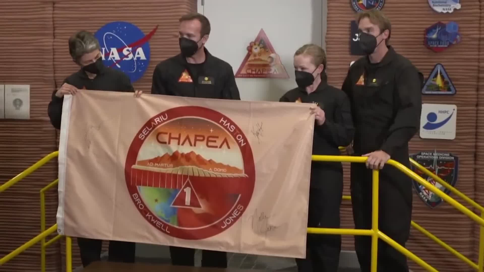 Crew Of 4 Locked Into ‘Mars’ Habitat For A Year