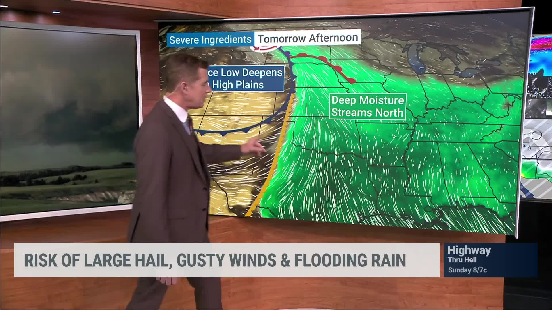 Dangerous Tornadoes Likely In Central U.S. On Monday