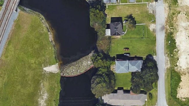 Debris Chaos in Miami Canals