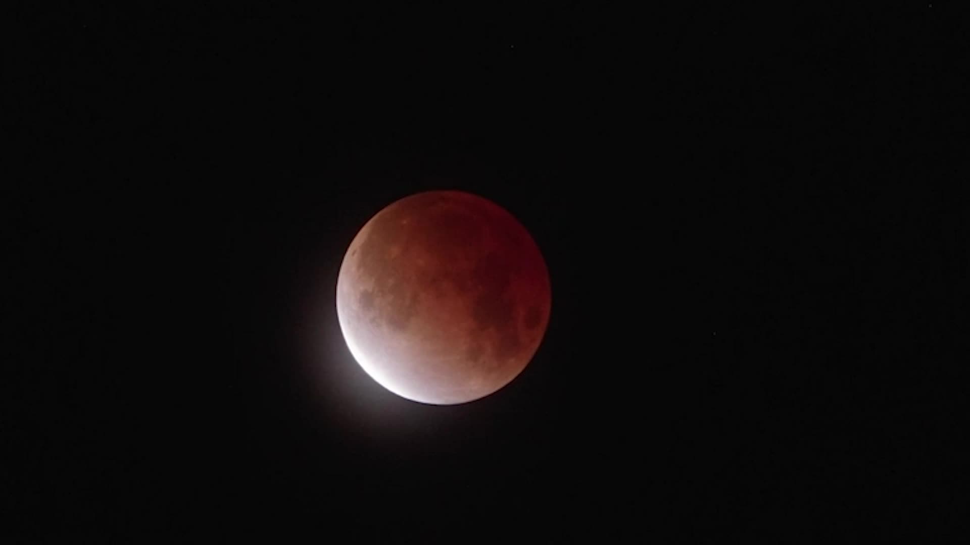 Don’t Miss These Spectacular Eclipses Visible From The US