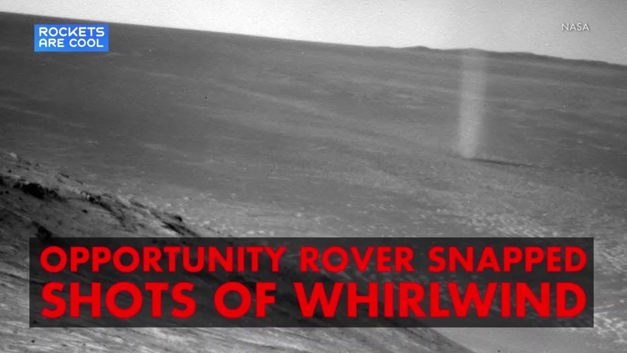 Dust Devil Spotted on Mars