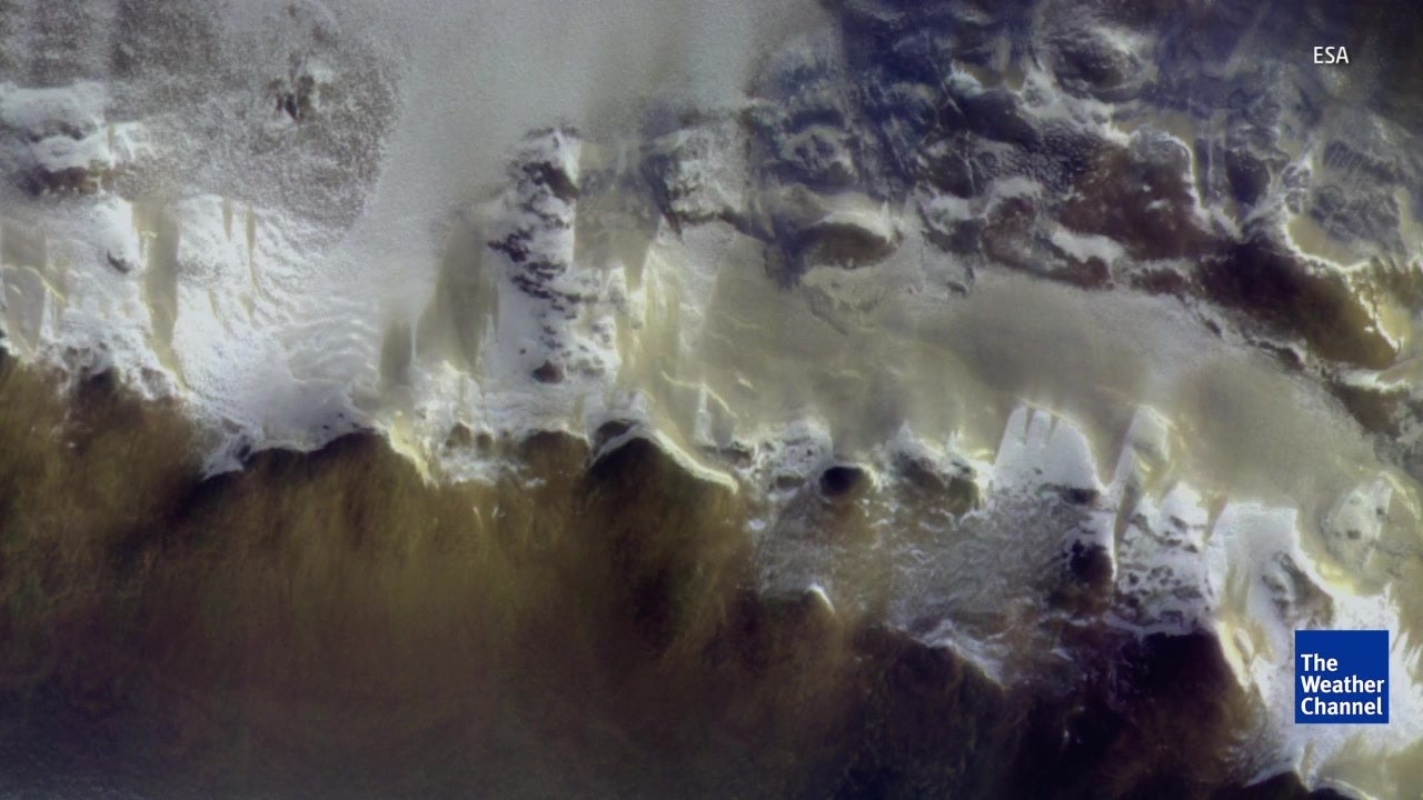 ESA’s ExoMars Trace Gas Orbiter Sends Its First Images