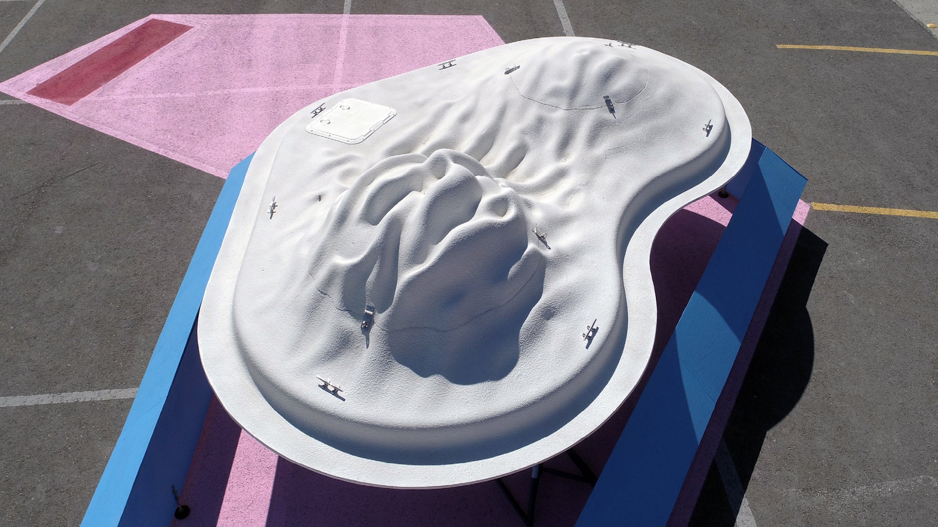 Floating Island Could Help Marine Animals Displaced by Climate Change