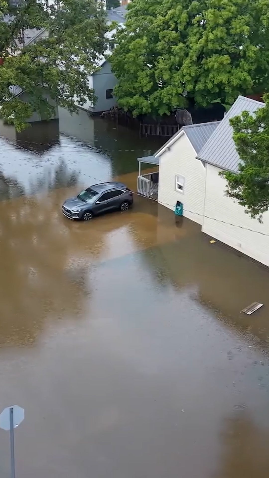 Major flooding in Indiana town