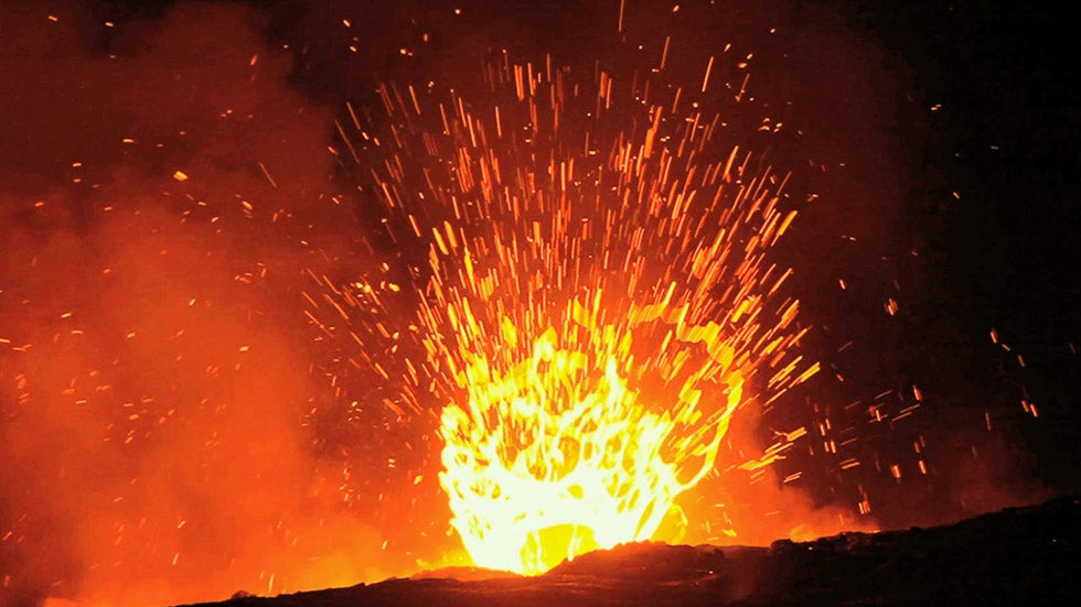 Hawaii’s Kilauea Volcano Ready to Erupt?