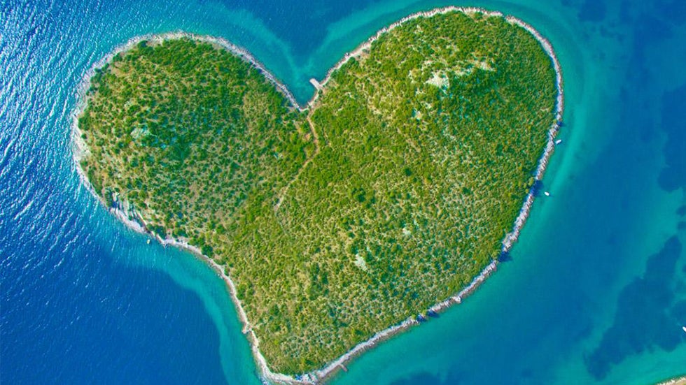 Heart-shaped Islands and Lakes Around the World