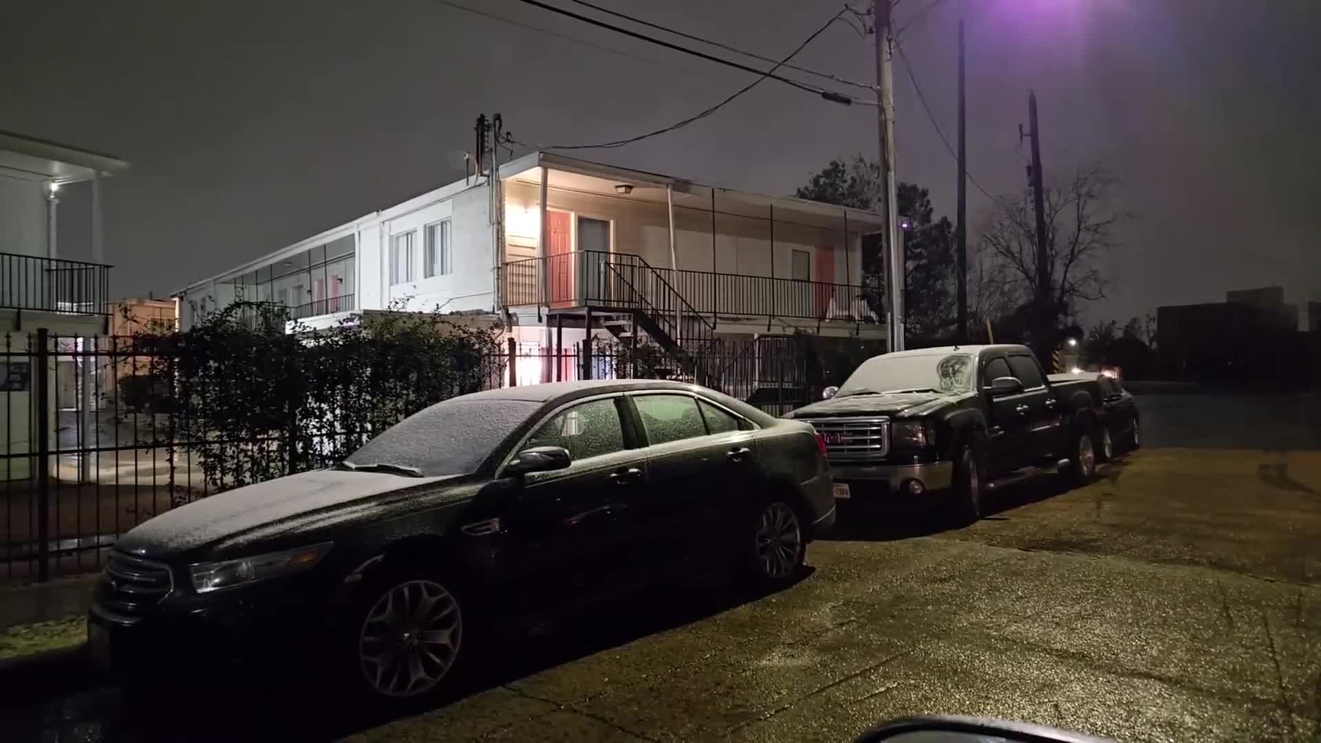 Houston Wakes Up To Ice-Covered Roads; Snow Up Next