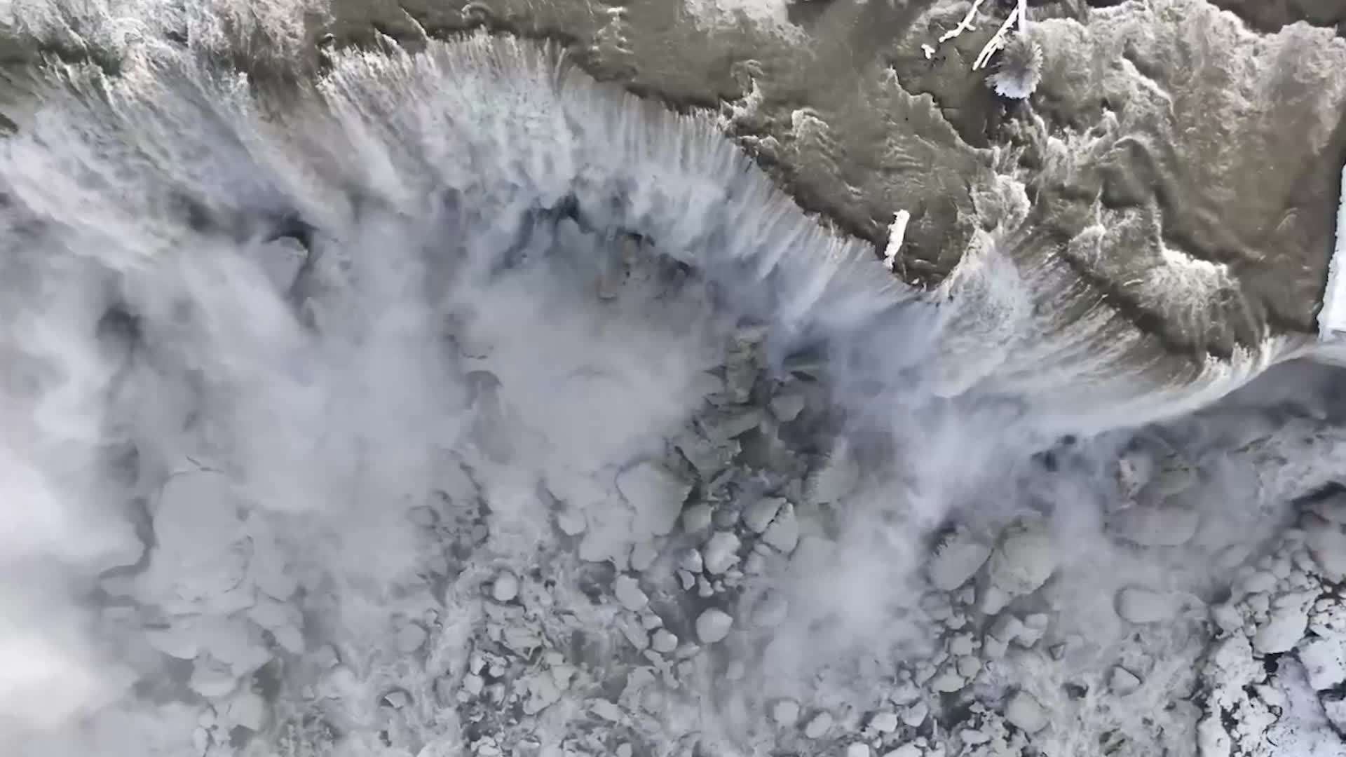 Huge Ice Formations Accumulate Under Niagara Falls