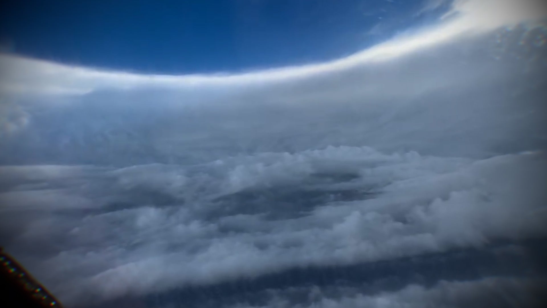 Watch: Hurricane hunters fly through Lowell as it bears down on Hawaii