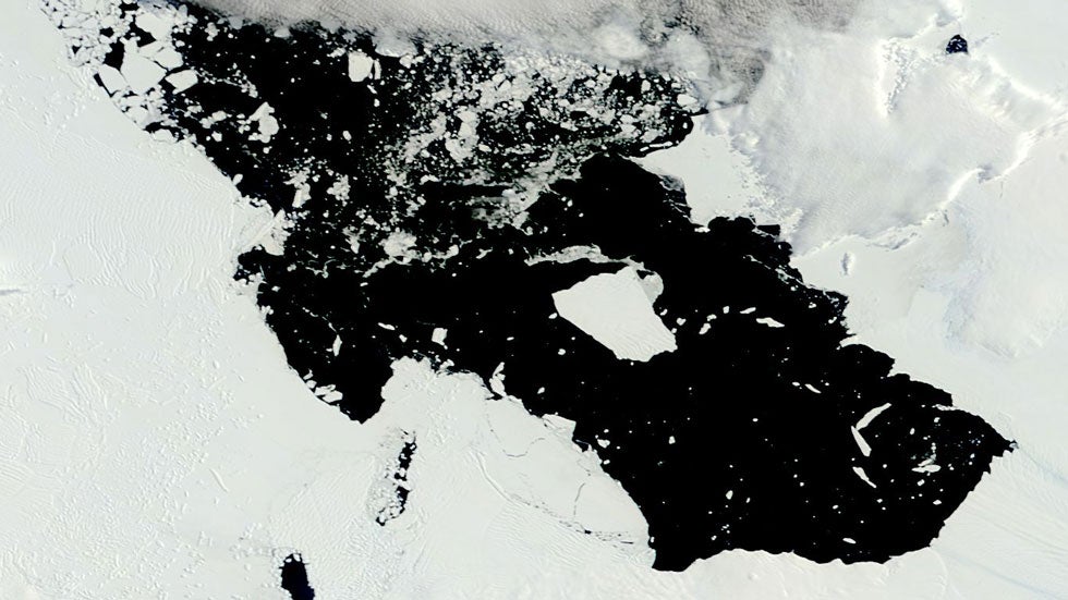 Iceberg Crumbles Faster Than Expected