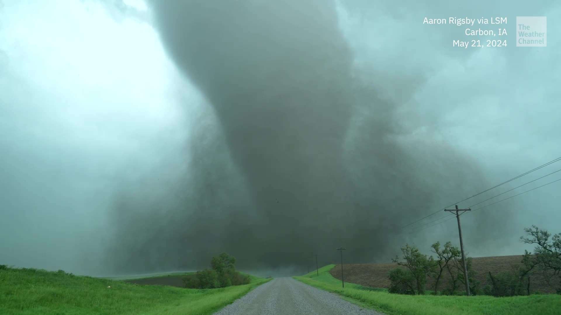 Iowa Tornado Snaps Wind Turbines Like Sticks