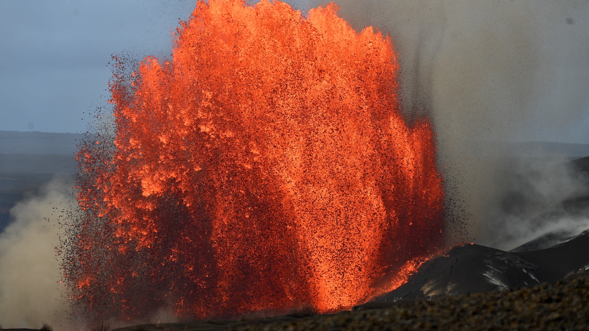 Latest Event At Kilauea Sets Impressive Record