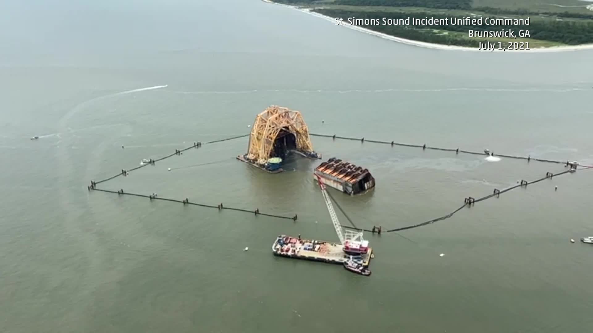Lots of Oil Leaking from Golden Ray Wreckage Off Georgia Coast