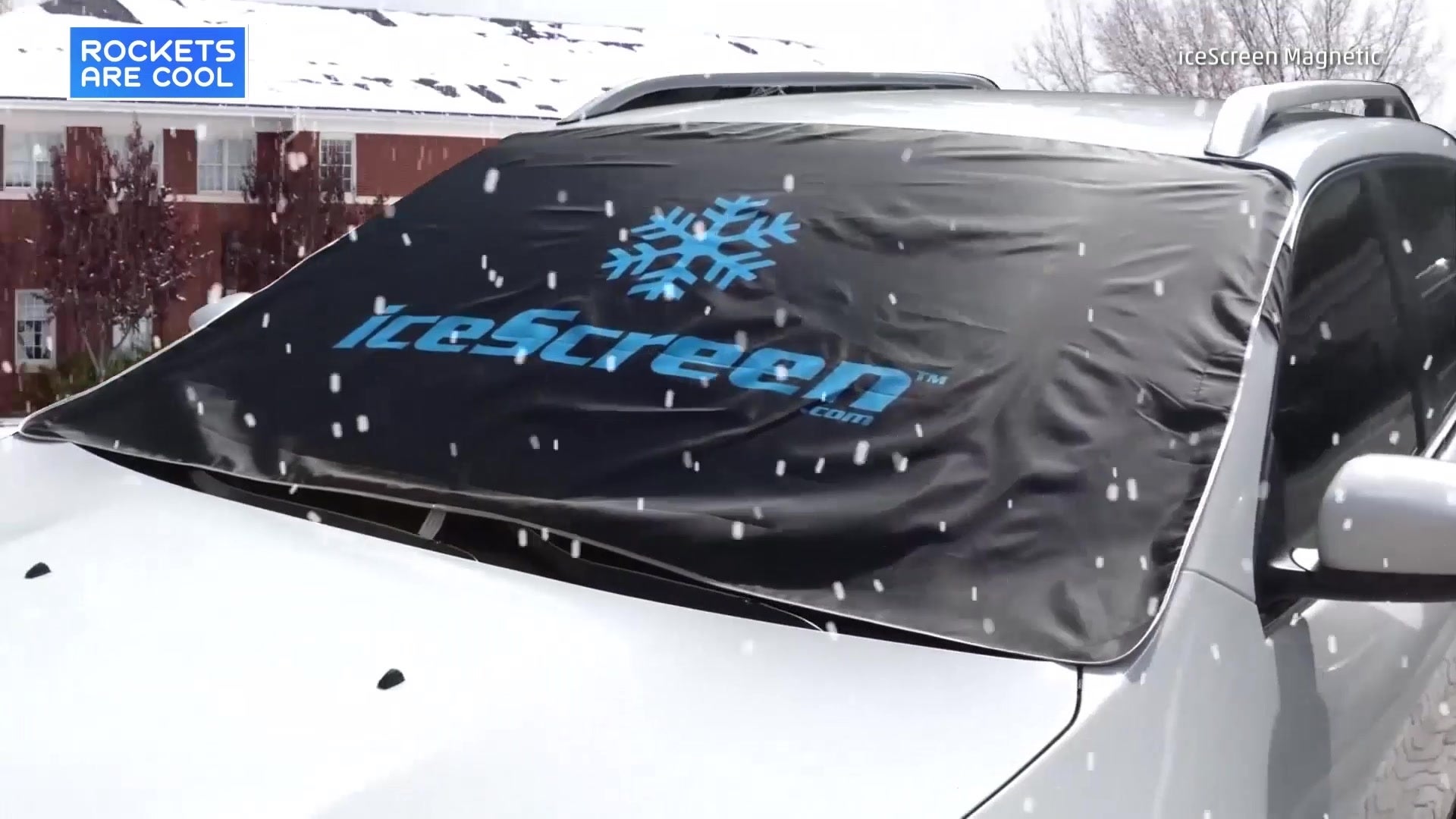Magnetic Windshield Cover Removes Ice and Snow