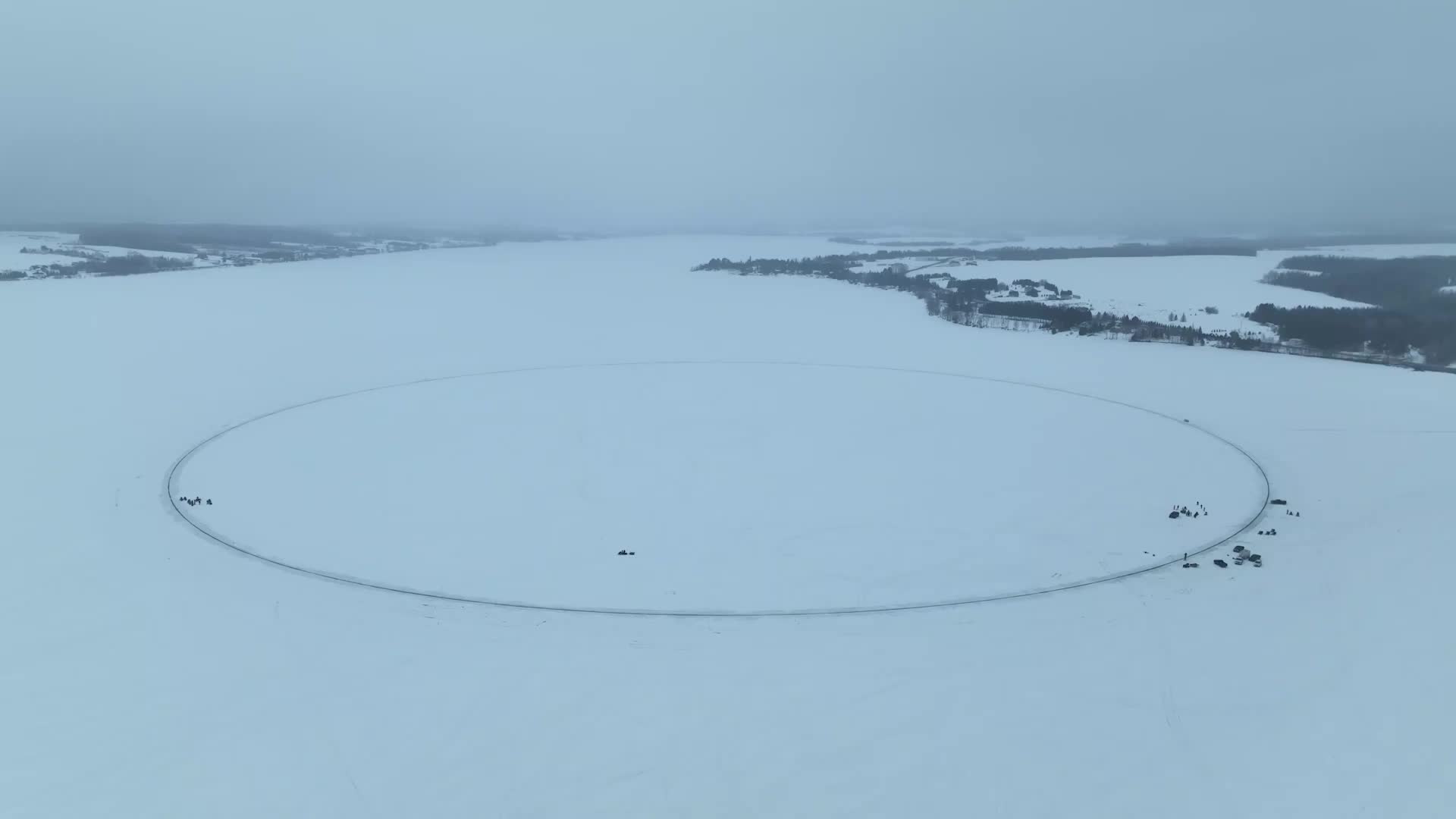 Maine &lsquo;Ice Carousel&rsquo; Breaks A World Record