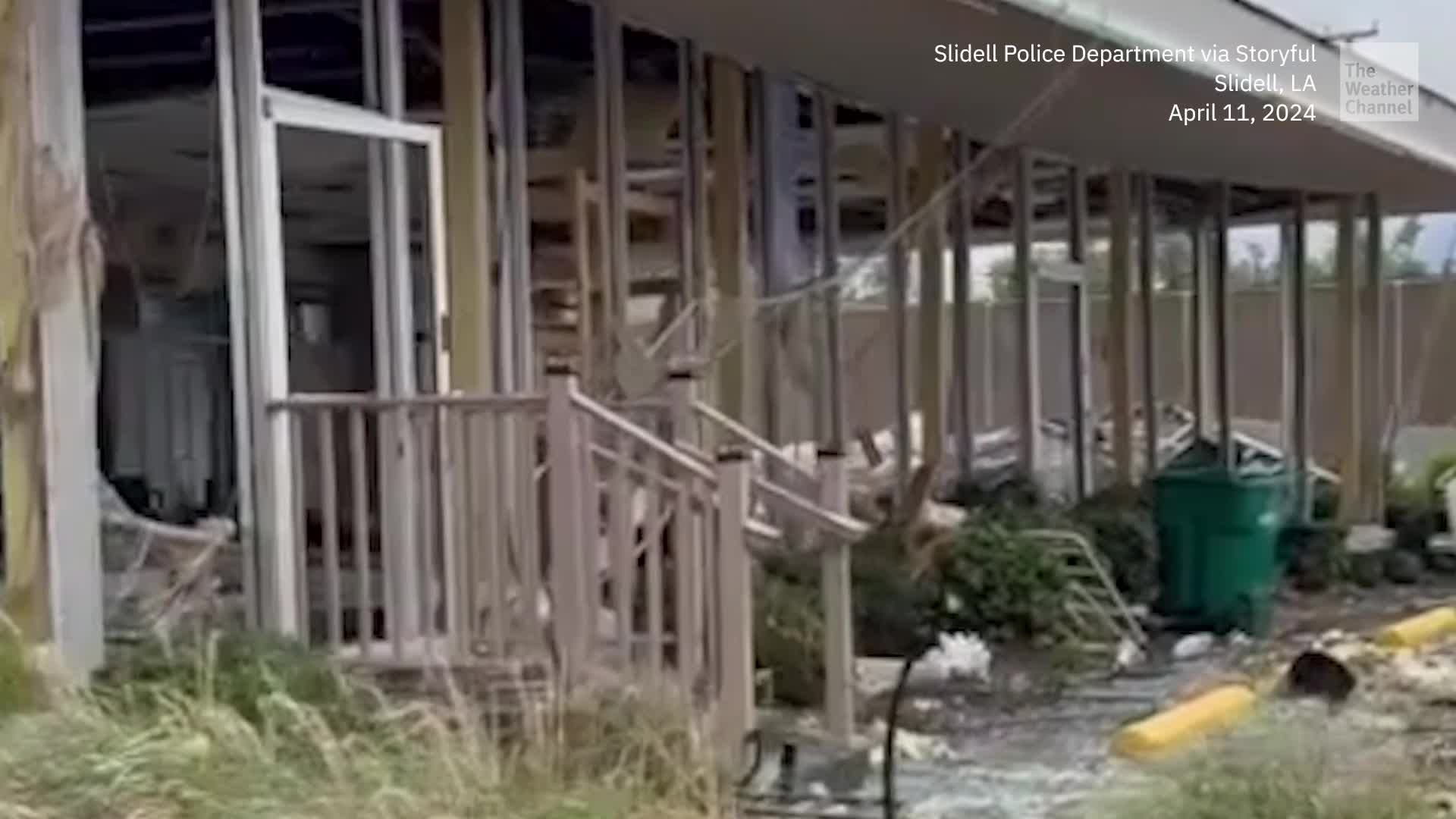 &lsquo;Mangled Mess&rsquo;: Cleanup Begins After Louisiana Tornado