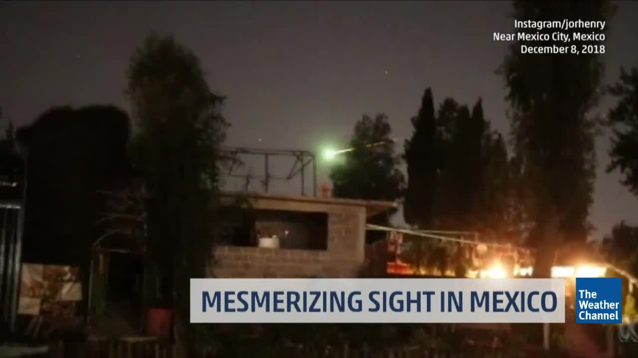 Meteor Over Mexico City Dazzles Onlookers